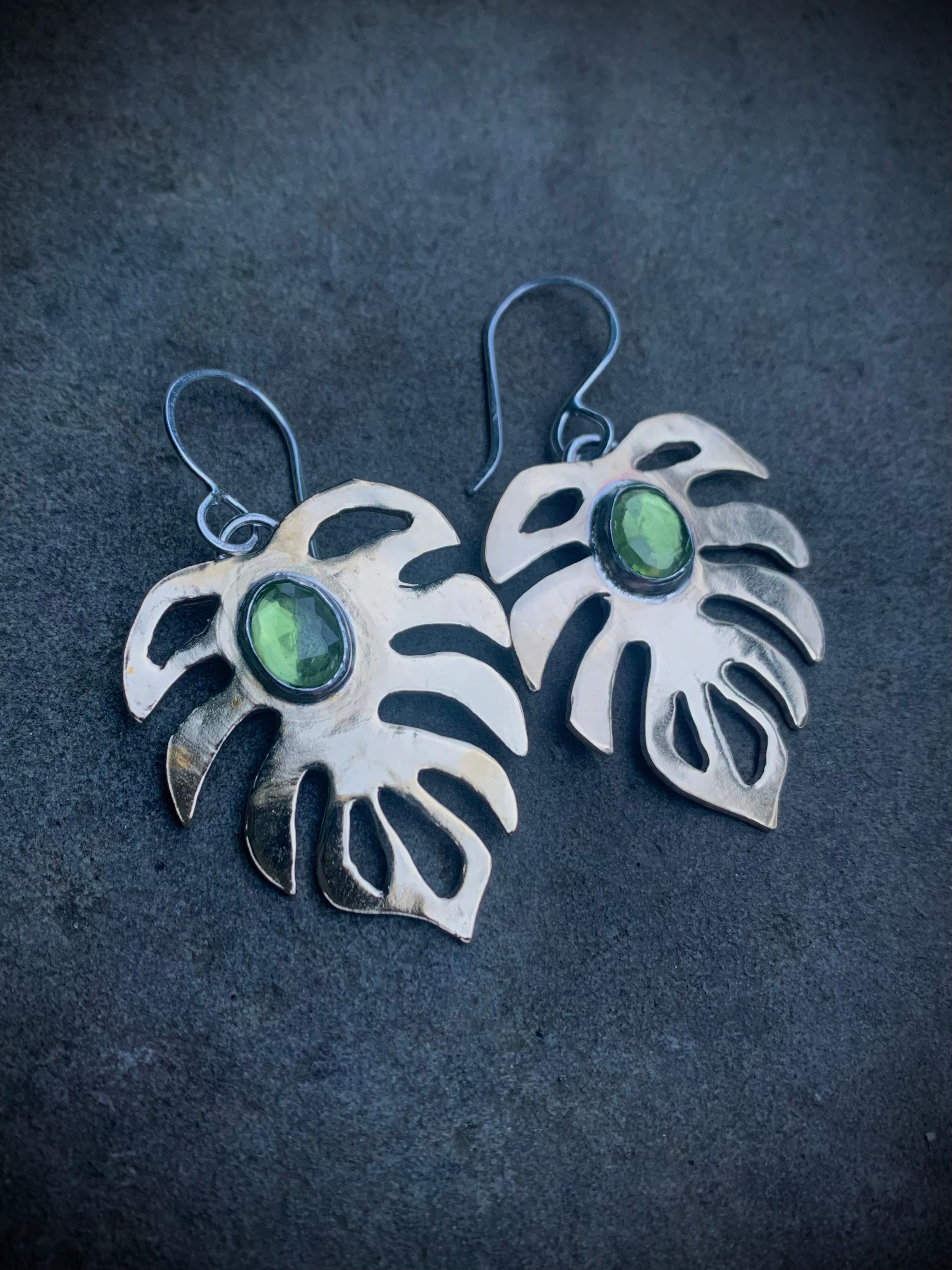 Peridot Monstera Earrings